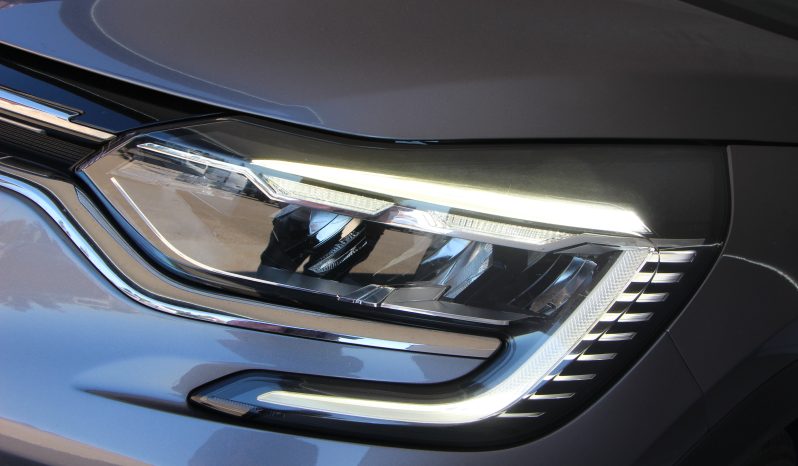 
								Renault Captur full									