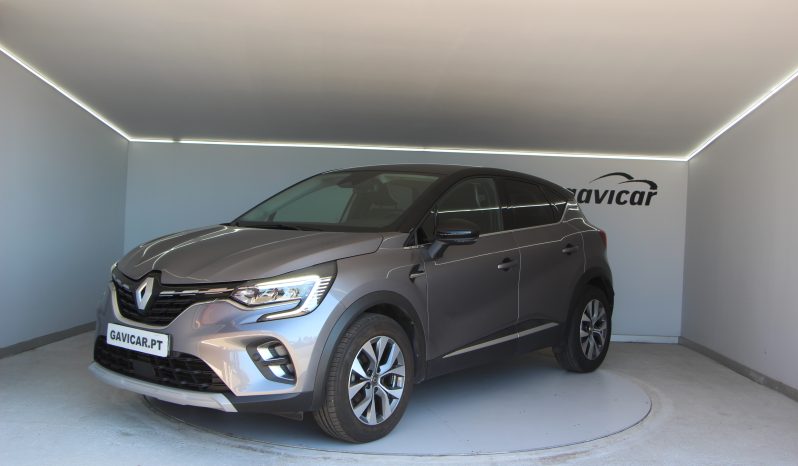 
								Renault Captur full									