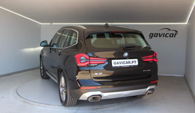 
								BMW X3 30e full									