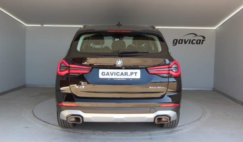 
								BMW X3 30e full									