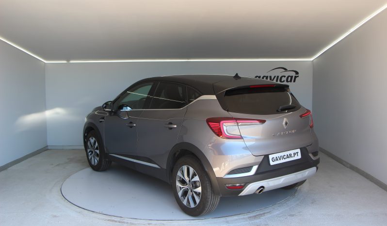 
								Renault Captur full									