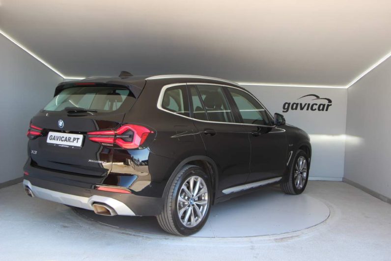 BMW X3 30e