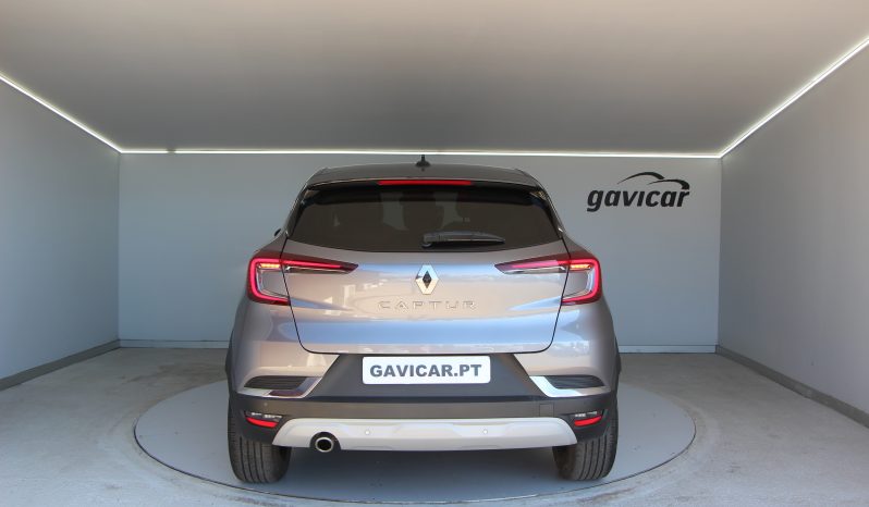 
								Renault Captur full									
