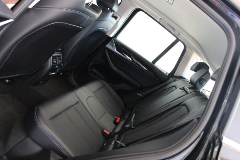 BMW X3 30e