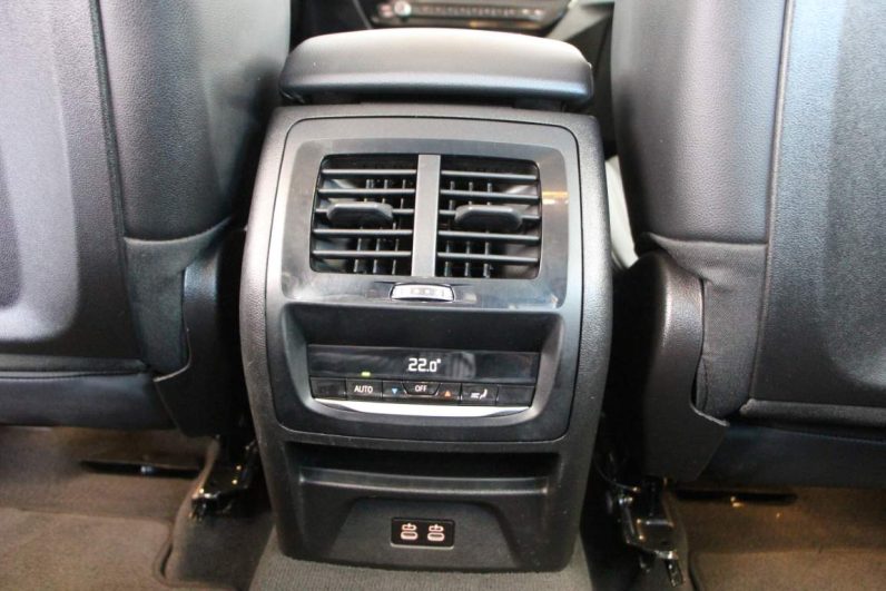 BMW X3 30e
