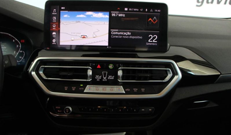 
								BMW X3 30e full									
