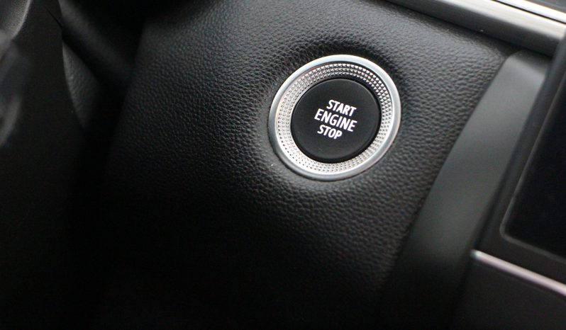 
								Renault Captur full									
