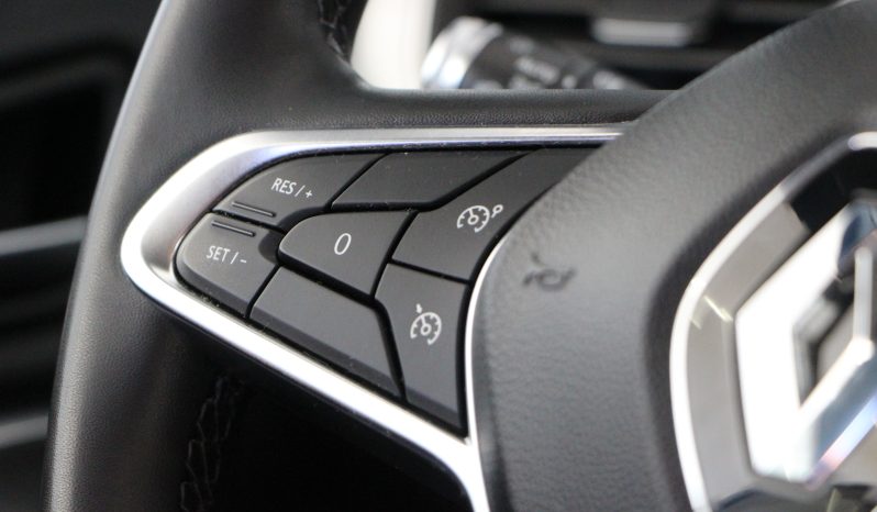 
								Renault Captur full									