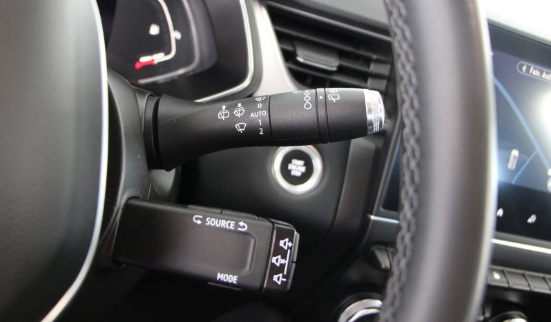 
								Renault Captur full									