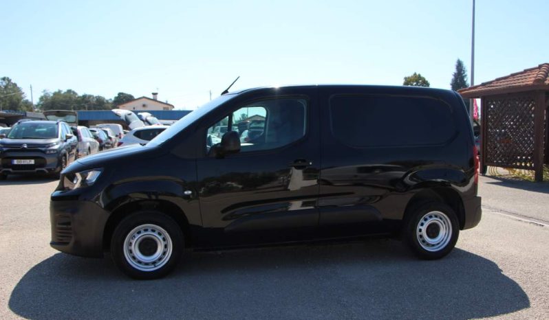 
								Peugeot Partner 1.5 BlueHDi full									