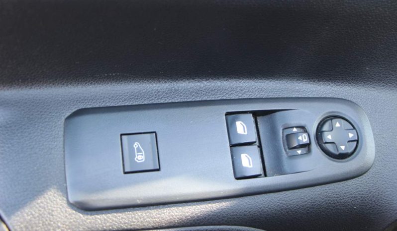 
								Peugeot Partner 1.5 BlueHDi full									