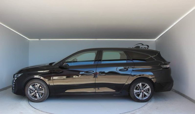 
								Peugeot 308 SW 1.5 BlueHDi full									
