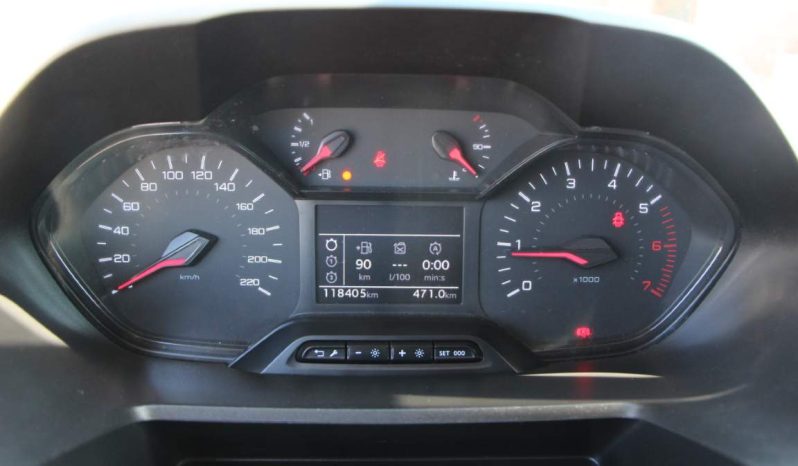 
								Peugeot Partner 1.5 BlueHDi full									