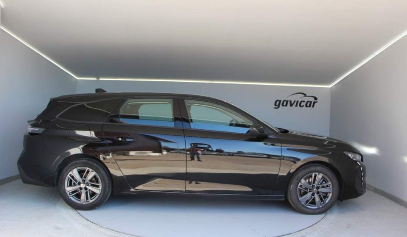 
								Peugeot 308 SW 1.5 BlueHDi full									