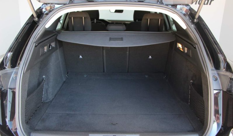 
								Peugeot 308 SW 1.5 BlueHDi full									