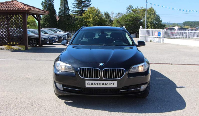 
								BMW 520 D Touring full									