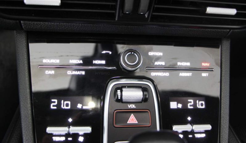 
								Porsche Cayenne full									