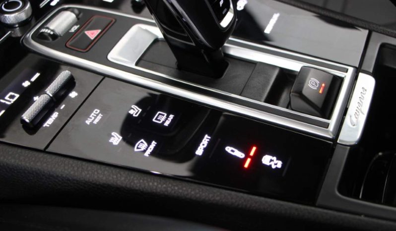 
								Porsche Cayenne full									