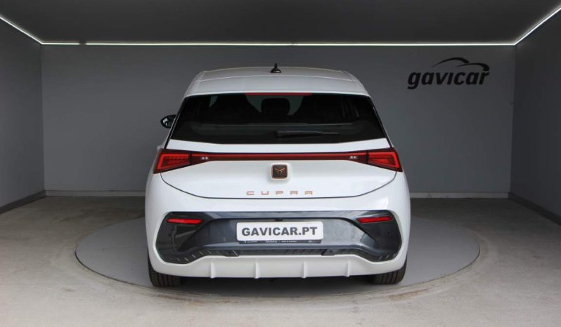 
								Cupra Born full									