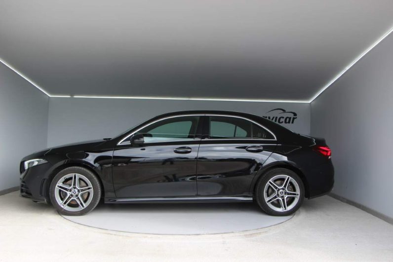 Mercedes-Benz A 250e Limousine