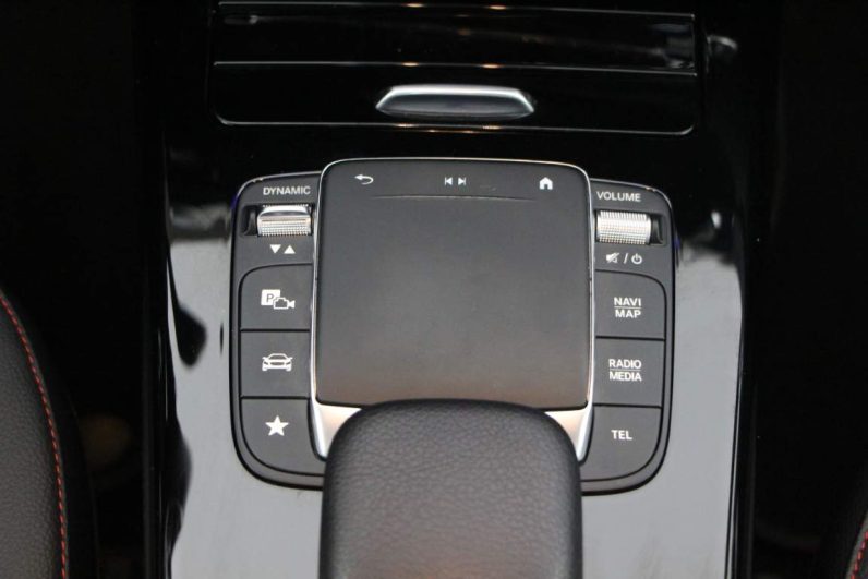 Mercedes-Benz A 250e Limousine