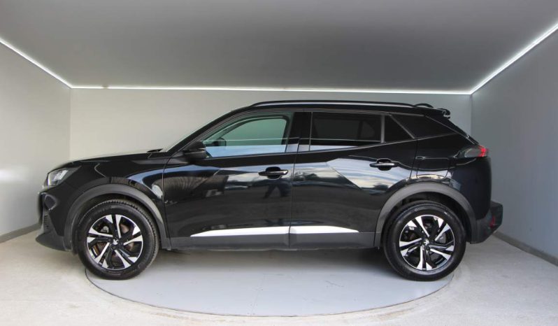 
								Peugeot 2008 full									