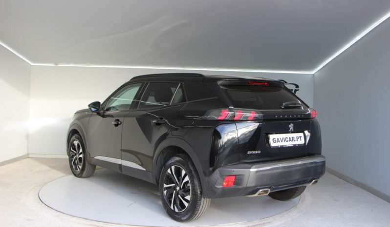 
								Peugeot 2008 full									