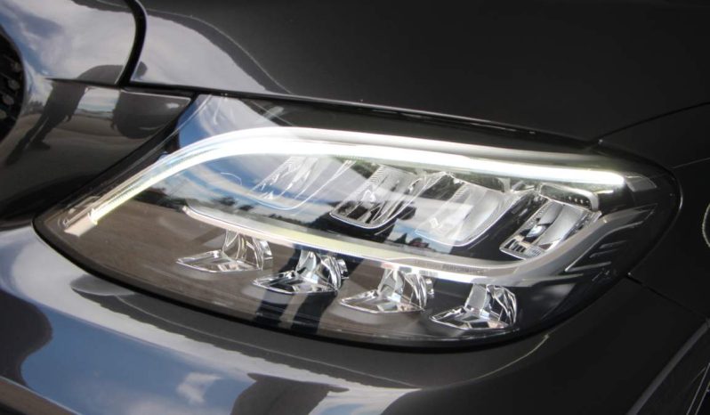 
								Mercedes-Benz C300 de Station full									