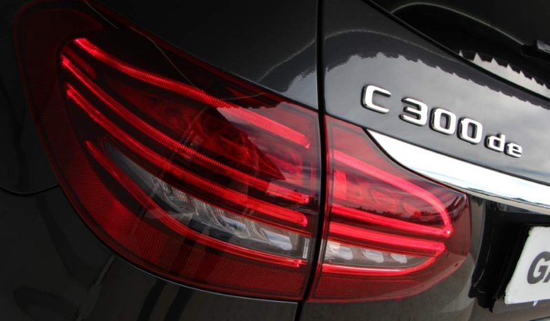
								Mercedes-Benz C300 de Station full									
