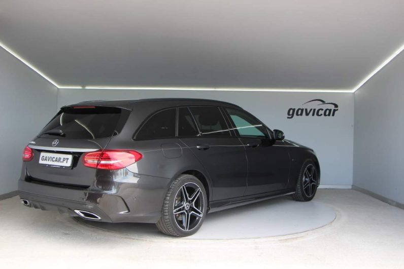 Mercedes-Benz C300 de Station