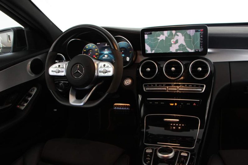 Mercedes-Benz C300 de Station