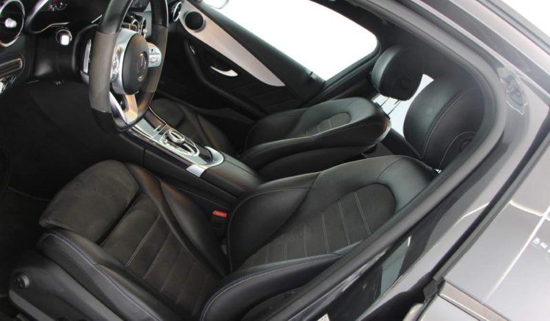 
								Mercedes-Benz C300 de Station full									