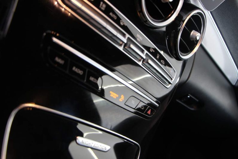 Mercedes-Benz C300 de Station
