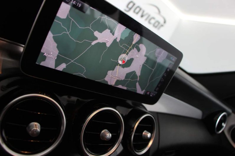 Mercedes-Benz C300 de Station