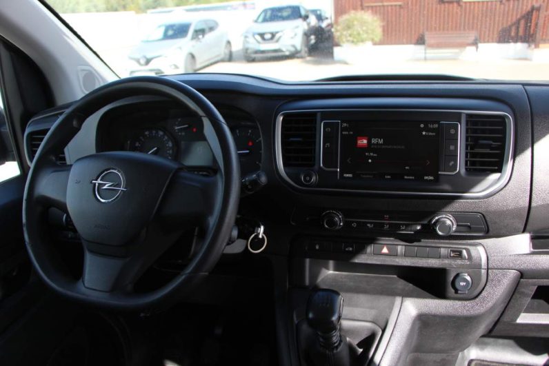 Opel Vivaro Tourer