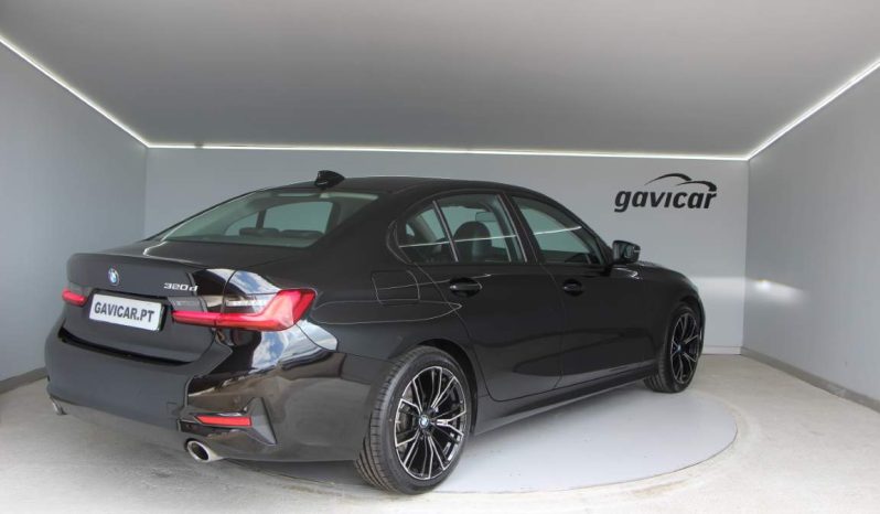 
								BMW 320 D full									