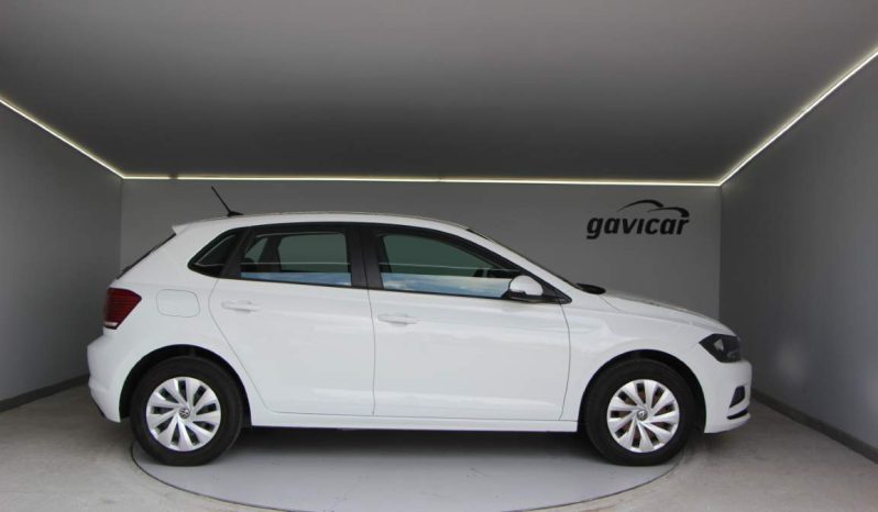 
								Volkswagen Polo full									