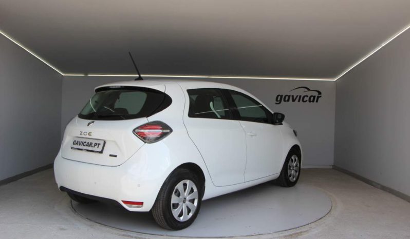 
								Renault Zoe full									