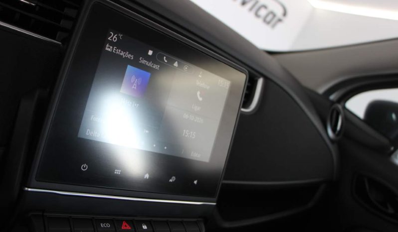 
								Renault Zoe full									